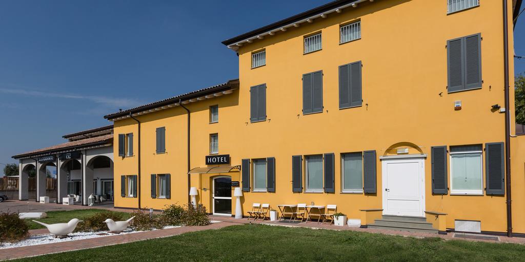 Hotel Forlanini 52 Parma Dış mekan fotoğraf